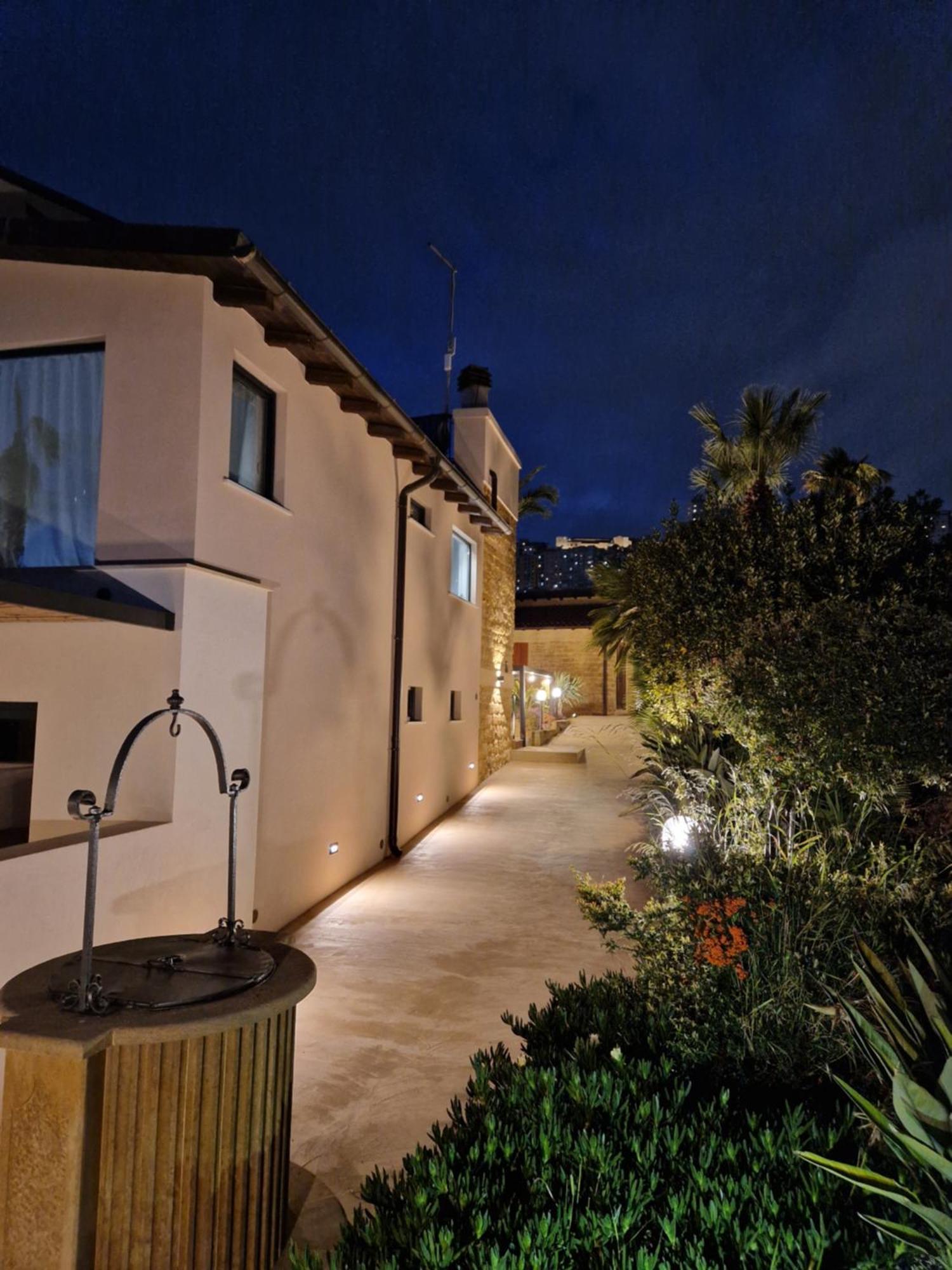 Bed & Breakfast Lekythos 2*